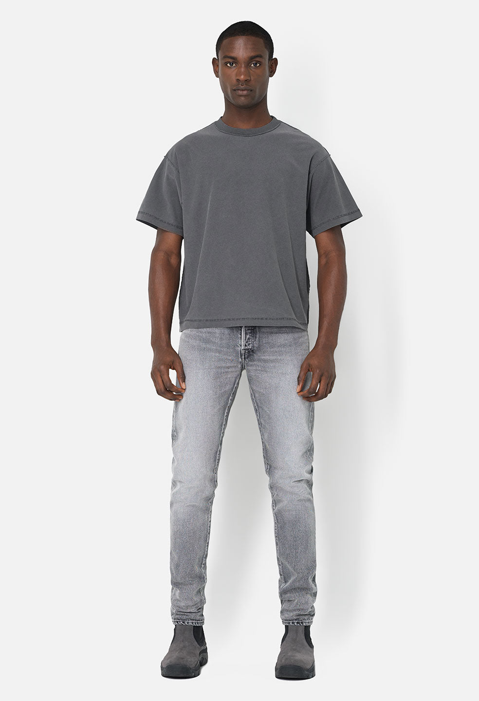 Summer Reversed Cropped Tee / Washed Black