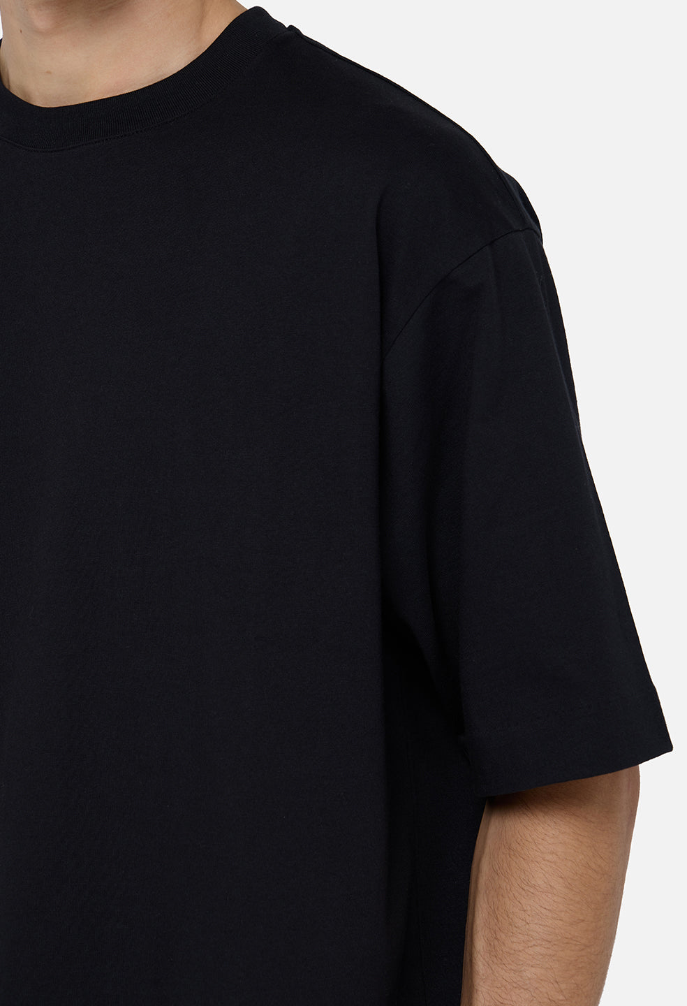 Core Hollywood Tee / Black